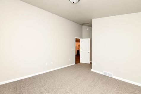 7250 30th Street S Fargo ND 58104