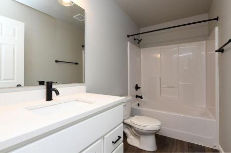 7250 30th Street S Fargo ND 58104