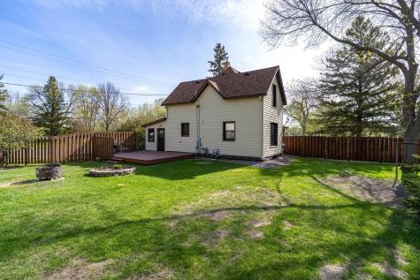 629 Barrette Street Crookston MN 56716