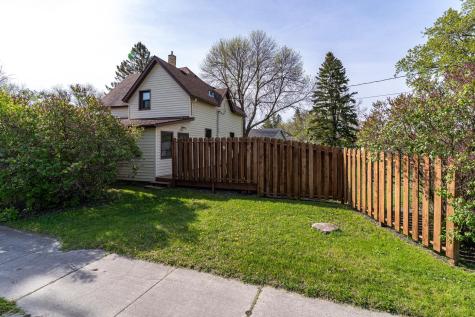 629 Barrette Street Crookston MN 56716