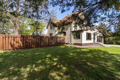 629 Barrette Street Crookston MN 56716
