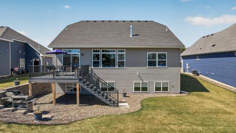 25415 Farmstead Lane Wyoming MN 55092