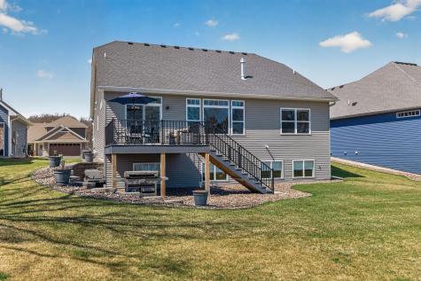 25415 Farmstead Lane Wyoming MN 55092