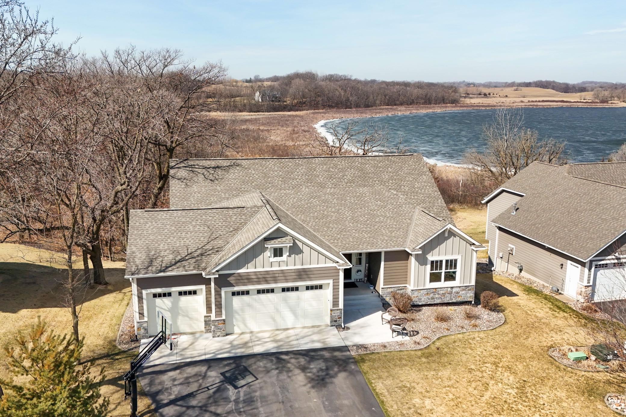 8610 Bluestem Drive Victoria MN 55386