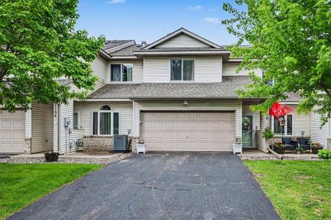 1106 Crystal Place W Chaska MN 55318