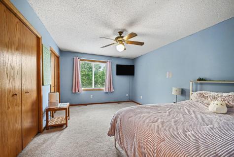 1106 Crystal Place W Chaska MN 55318