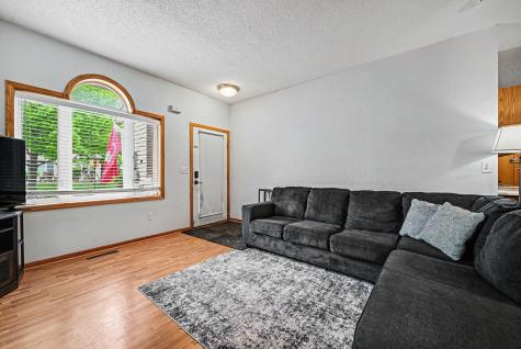 1106 Crystal Place W Chaska MN 55318