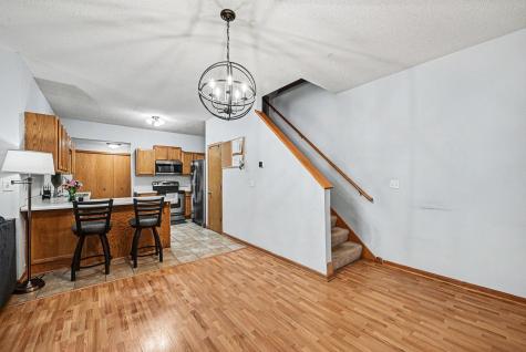 1106 Crystal Place W Chaska MN 55318