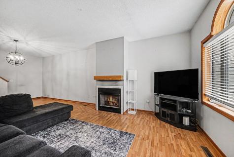 1106 Crystal Place W Chaska MN 55318