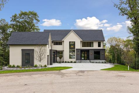 5010 Millie Road SW Rochester MN 55902
