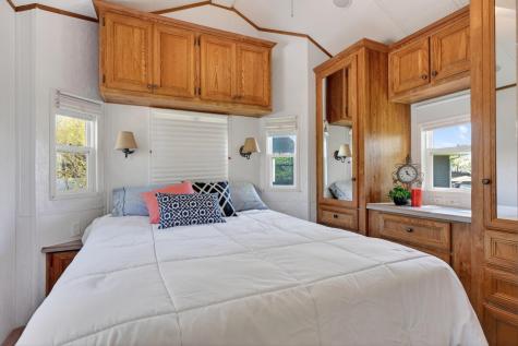 633 Cihlars Point Circle SW Alexandria MN 56308