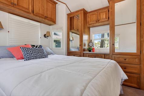 633 Cihlars Point Circle SW Alexandria MN 56308