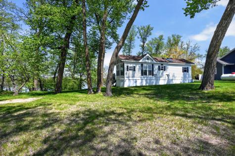 633 Cihlars Point Circle SW Alexandria MN 56308