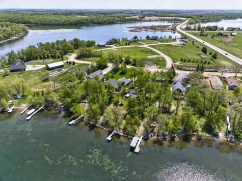 633 Cihlars Point Circle SW Alexandria MN 56308