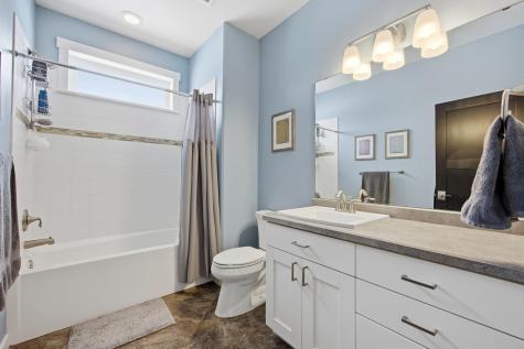 7179 37th Street N Moorhead MN 56560