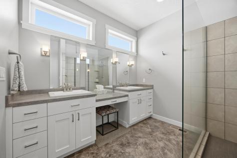 7179 37th Street N Moorhead MN 56560