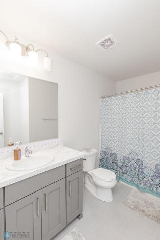 6063 8th Street W West Fargo ND 58078