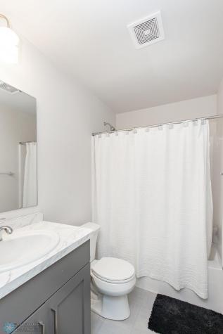 6063 8th Street W West Fargo ND 58078