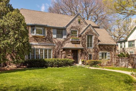 1930 Knox Avenue S Minneapolis MN 55403