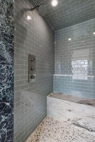 1930 Knox Avenue S Minneapolis MN 55403
