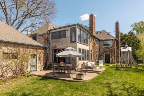 1930 Knox Avenue S Minneapolis MN 55403