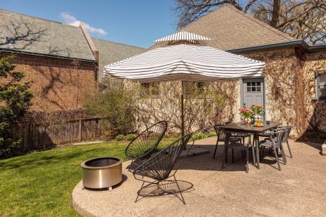 1930 Knox Avenue S Minneapolis MN 55403