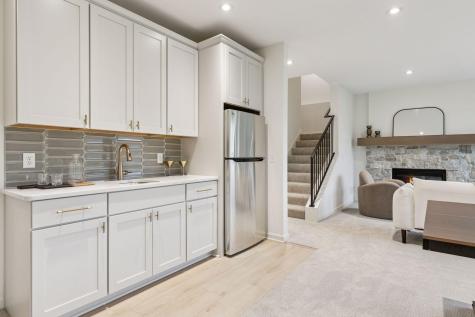 6200 Harkness Alcove S Cottage Grove MN 55016