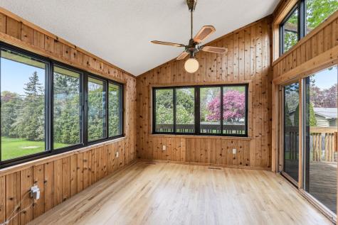 2750 17th Street NW New Brighton MN 55112