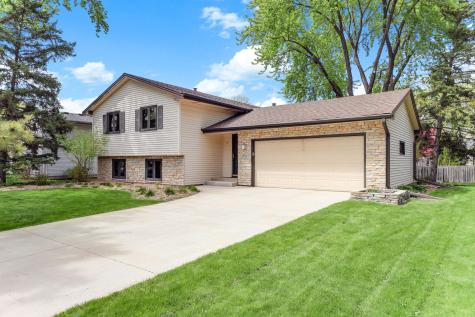2750 17th Street NW New Brighton MN 55112