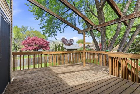2750 17th Street NW New Brighton MN 55112