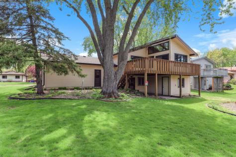 2750 17th Street NW New Brighton MN 55112