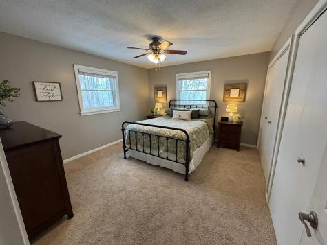 21824 Douglas Avenue Albert Lea MN 56007