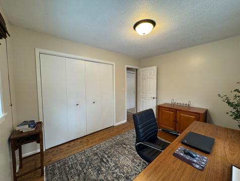 21824 Douglas Avenue Albert Lea MN 56007