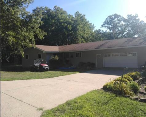 21824 Douglas Avenue Albert Lea MN 56007