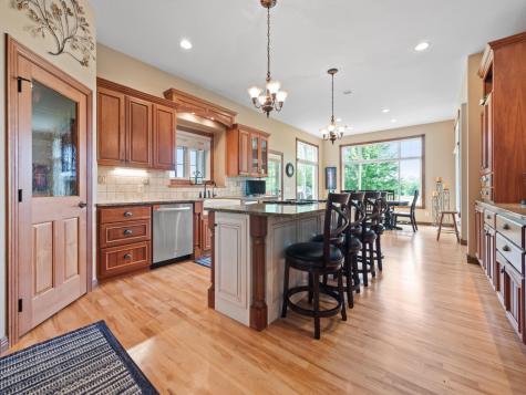 4424 Donway Drive NE Alexandria MN 56308