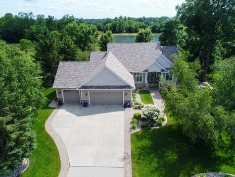 4424 Donway Drive NE Alexandria MN 56308