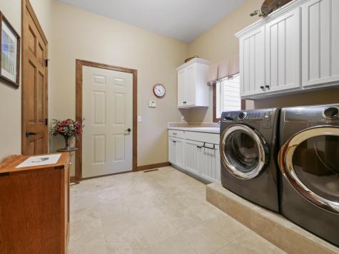 4424 Donway Drive NE Alexandria MN 56308