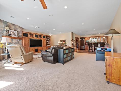 4424 Donway Drive NE Alexandria MN 56308