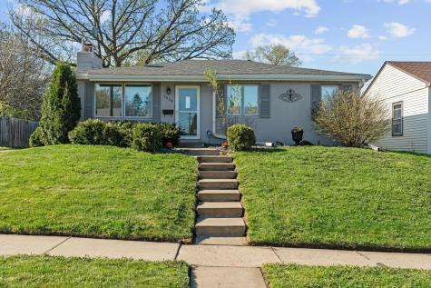 1956 3rd Street E Saint Paul MN 55119