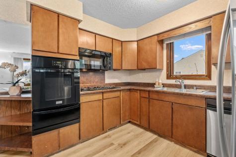 1956 3rd Street E Saint Paul MN 55119