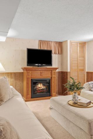 1956 3rd Street E Saint Paul MN 55119