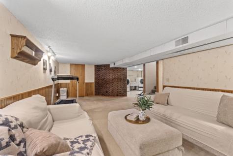 1956 3rd Street E Saint Paul MN 55119