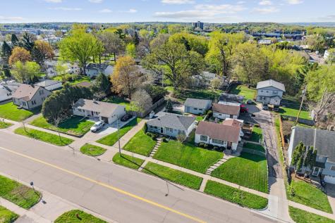1956 3rd Street E Saint Paul MN 55119