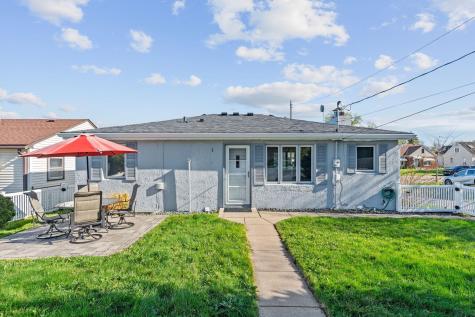 1956 3rd Street E Saint Paul MN 55119