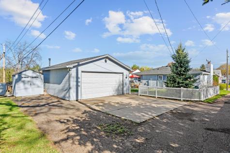 1956 3rd Street E Saint Paul MN 55119