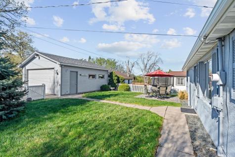 1956 3rd Street E Saint Paul MN 55119
