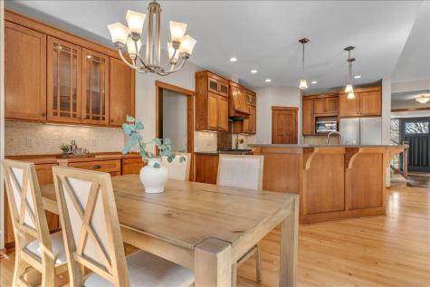 16931 E Lake Drive Lakeville MN 55044
