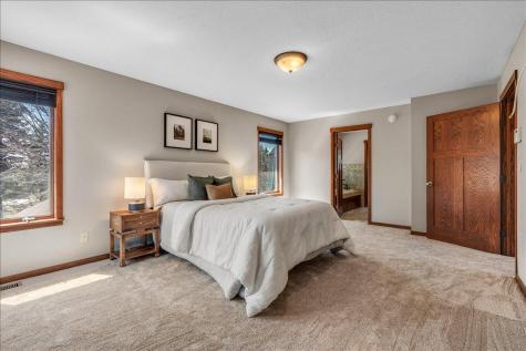 16931 E Lake Drive Lakeville MN 55044