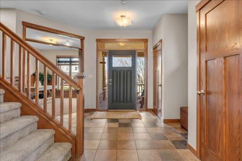 16931 E Lake Drive Lakeville MN 55044