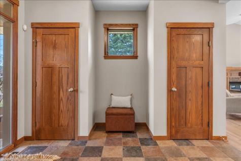 16931 E Lake Drive Lakeville MN 55044